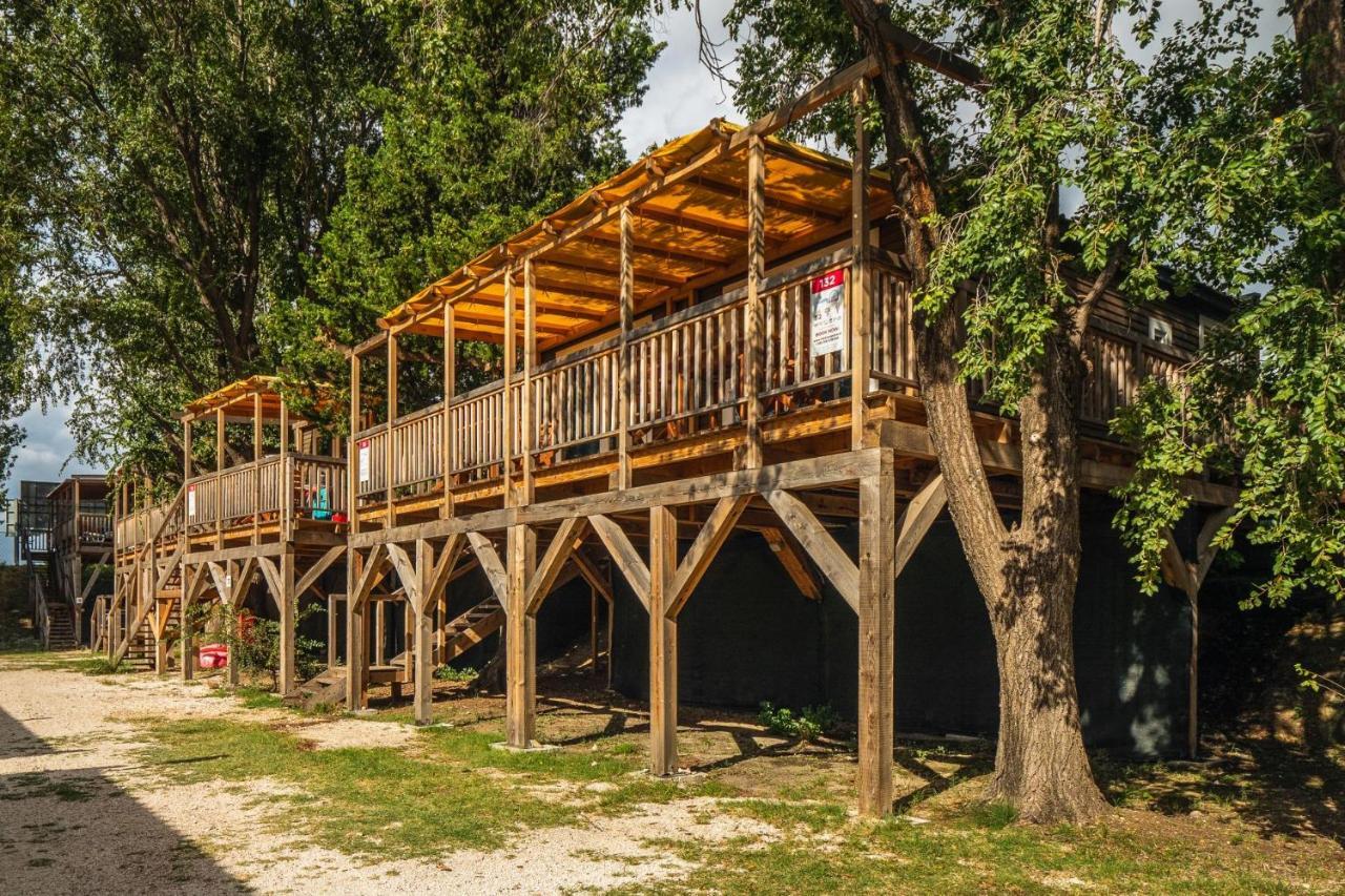 אומיס Mediteran Travel Mobile Homes Galeb מראה חיצוני תמונה