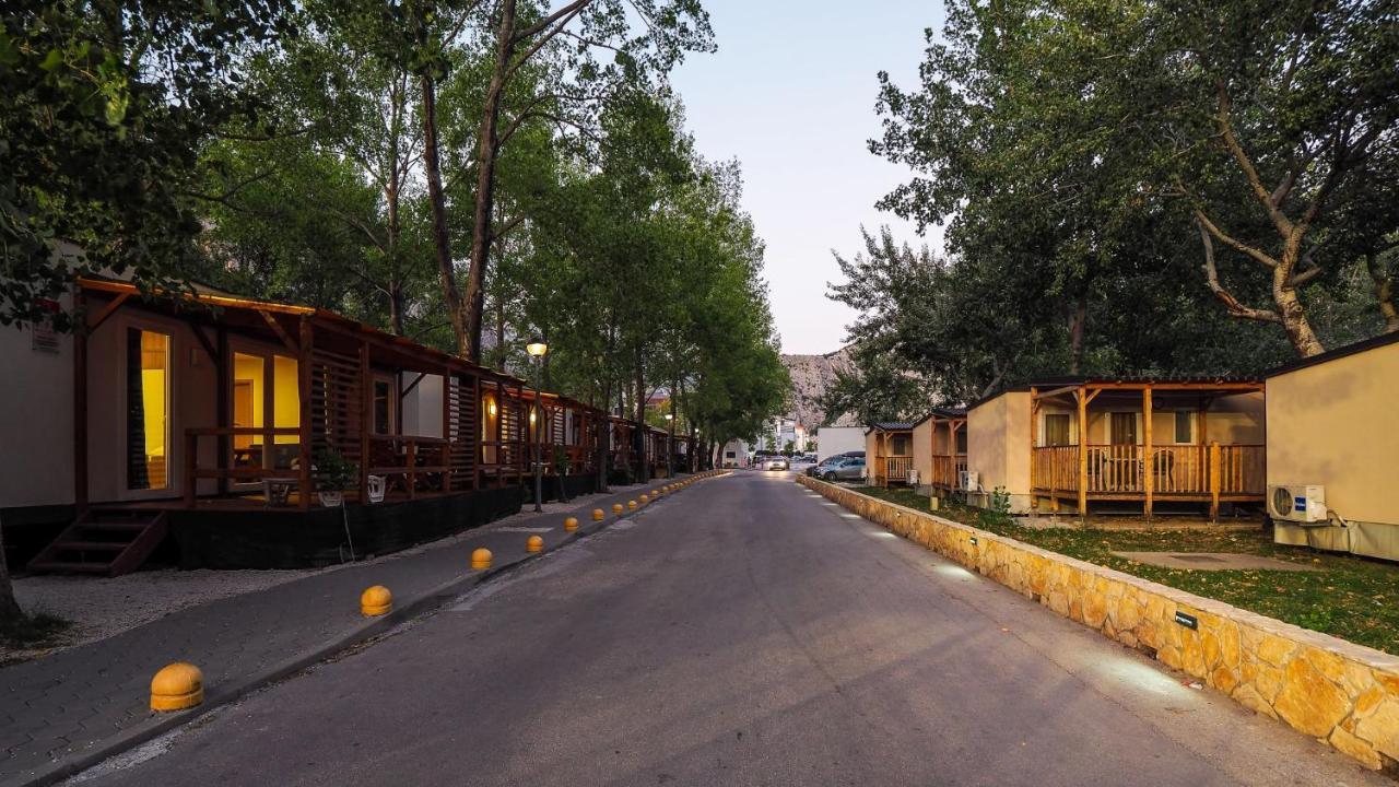 אומיס Mediteran Travel Mobile Homes Galeb מראה חיצוני תמונה