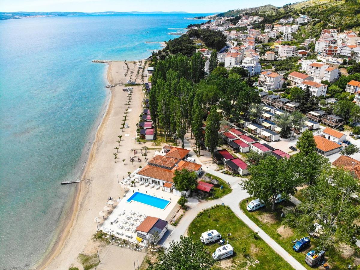 אומיס Mediteran Travel Mobile Homes Galeb מראה חיצוני תמונה
